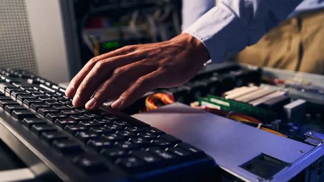 Hardware and Software Services
